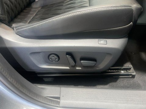 Nissan Qashqai 1.3 DIG-T MHEV Tekna+ SUV 5dr Petrol Hybrid Manual Euro 6 (s/s) (158 ps) 36