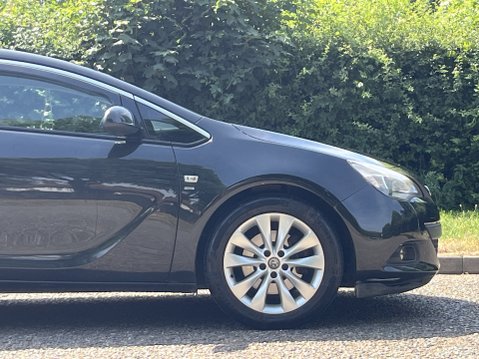 Vauxhall Astra GTC SRI CDTI S/S 11