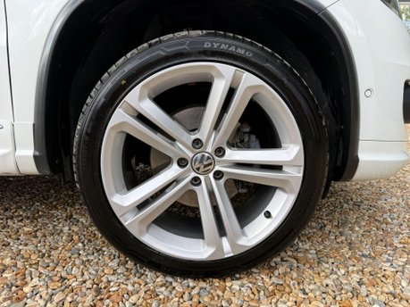 Volkswagen Tiguan 2.0 TDI BlueMotion Tech R-Line Edition DSG 4WD Euro 6 (s/s) 5dr 15