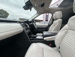 Land Rover Discovery 3.0 TD V6 First Edition SUV 5dr Diesel Auto 4WD Euro 6 (s/s) (258 ps) 34