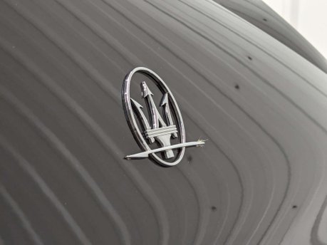 Maserati Levante 3.0 Levante D V6 Auto 4WD 5dr 33