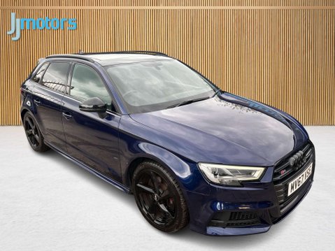 Audi S3 2.0 TFSI Black Edition Sportback 5dr Petrol S Tronic quattro Euro 6 (s/s) ( 13