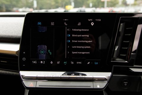 Renault Megane TECHNO 28