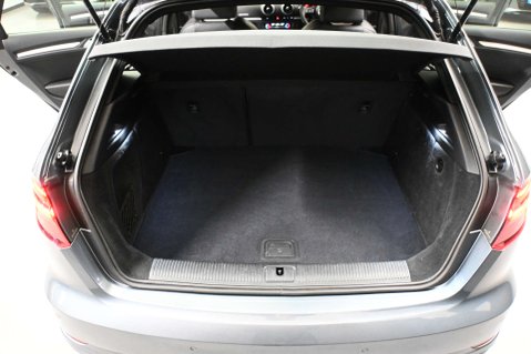 Audi A3 2.0 A3 Sportback 35 TDI S Line 5dr 61