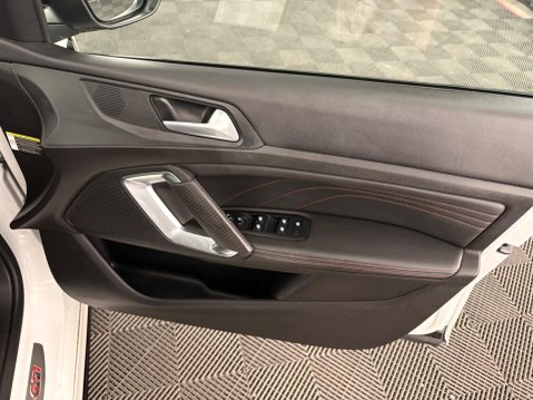 Peugeot 308 1.6 THP GTi by Peugeot Sport Euro 6 (s/s) 5dr 36