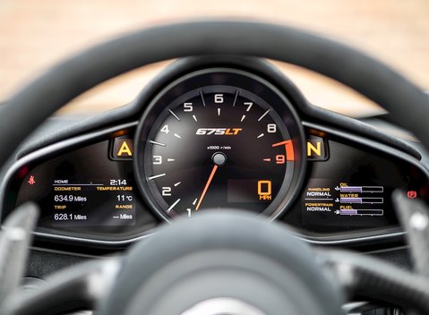 McLaren 675LT Spider 19