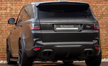 Land Rover Range Rover Sport 5.0 SVR Urban 3
