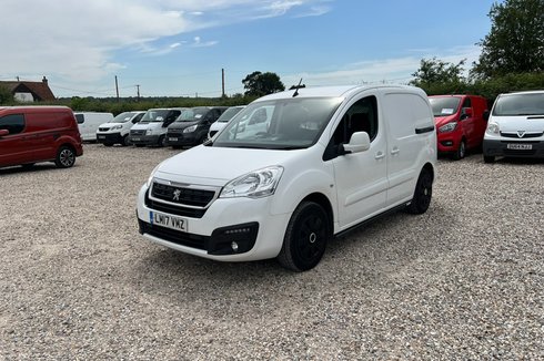 Peugeot Partner SWB L1H1 Low Roof Professional Air Con Sensors EURO 6 NO VAT