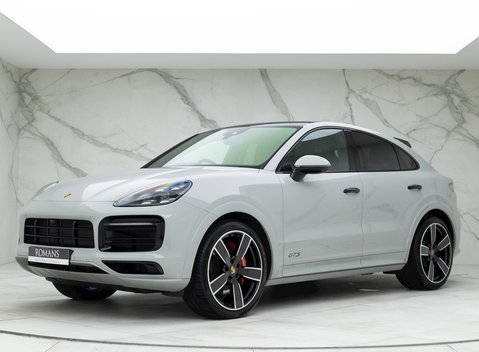 Porsche Cayenne GTS Coupé 6
