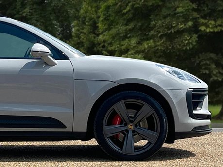 Porsche Macan S PDK 12