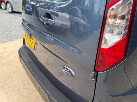 Ford Transit Connect 1.5 Transit Connect 200 Limited TDCi 33