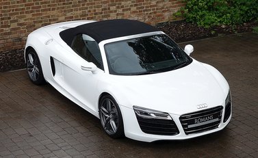 Audi R8 V10 Spyder 27