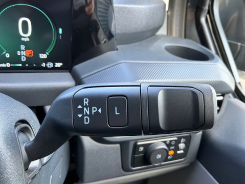 Ford Transit Custom 2.5 320 Duratec 11.8kWh Limited Crew Van Auto L2 H1 Euro 6 5dr 39