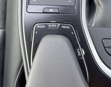 Lexus Ux 2.0 UX 250h 4x2 CVT 5dr 62