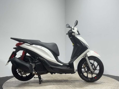 Piaggio Medley 2023 ONLY 4K 125CC LEARNER SCOOTER 15 BHP NEW MOT WARRANTY
