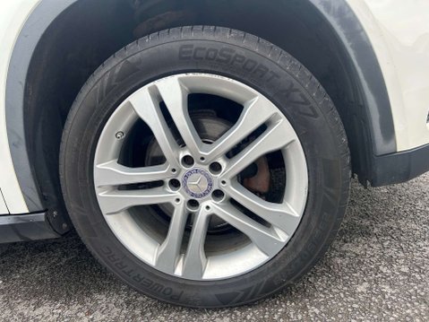 Mercedes-Benz GLA 2.1 GLA 200 D Sport 5dr 41