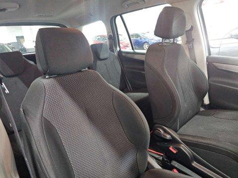 Citroen C4 Picasso 1.6 C4 Grand Picasso LX 5dr 8