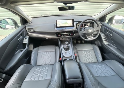 Nissan Qashqai DIG-T TEKNA 14