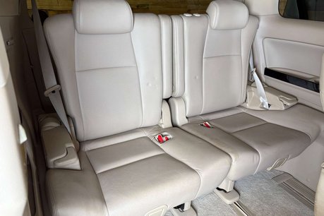 Toyota Vellfire V6 L Edition 35