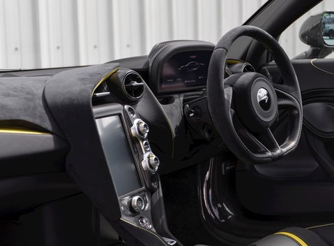 McLaren 720S Spider Performance 19