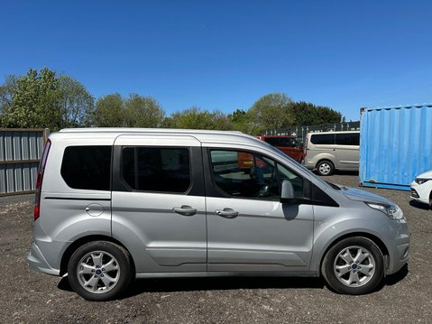 Ford Tourneo Connect TITANIUM TDCI 7