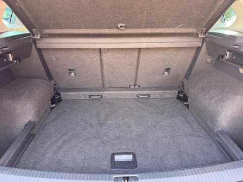 Volkswagen Tiguan 2.0 TDI SE Euro 6 (s/s) 5dr 37