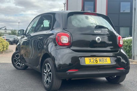 Smart Forfour 1.0 Prime (Premium) Hatchback 5dr Petrol Manual Euro 6 (s/s) (71 ps) 12