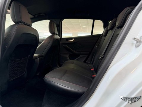 Ford Focus 1.5T EcoBoost ST-Line X Euro 6 (s/s) 5dr 70