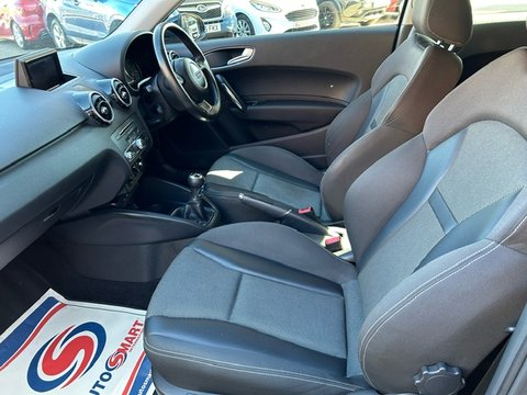 Audi A1 TFSI SPORT NAV 9