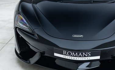 McLaren 570 GT MSO Black Collection 34