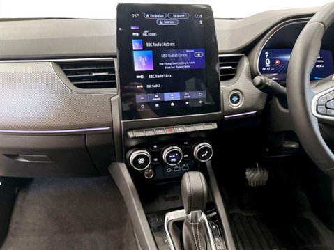 Renault Arkana 1.6 E-TECH techno SUV 5dr Petrol Hybrid Auto Euro 6 (s/s) (145 ps) 18