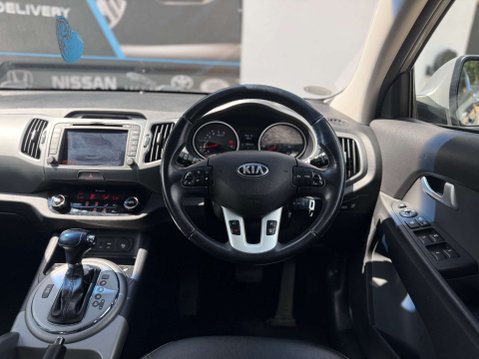 Kia Sportage 2.0 CRDi KX-3 SUV 5dr Diesel Auto AWD Euro 5 (134 bhp) 61