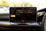 Volkswagen Golf BLACK EDITION TSI 22