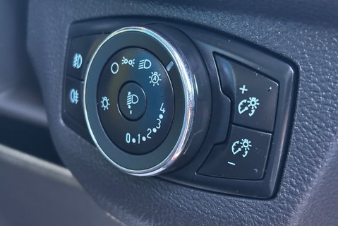 Ford Transit Courier Sport 1.0 Ecoboost - Sat Nav / Rear Camera 34