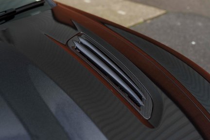 Aston Martin Vanquish Zagato Volante 13