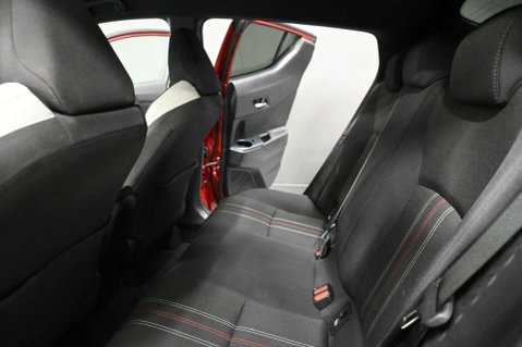 Toyota C-HR 2.0 C-HR GR Sport HEV CVT 5dr 32