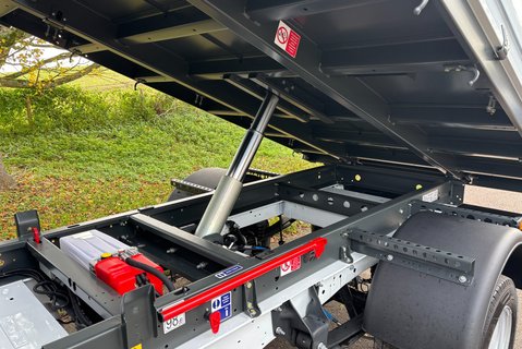 Ford Transit 350 Drw L3 130 ps Leader Toolbox Tipper - Air Con / Rear Camera 7