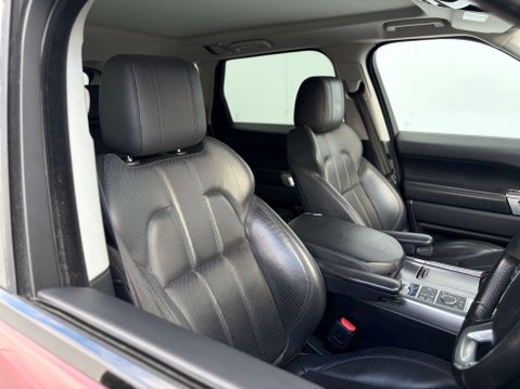 Land Rover Range Rover Sport 3.0 Range Rover Sport HSE SDV6 Auto 4WD 5dr 24