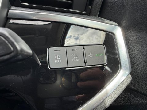 Audi Q3 1.5 TFSI CoD 35 Sport Euro 6 (s/s) 5dr 26