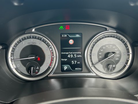 Suzuki Vitara SZ-T 11