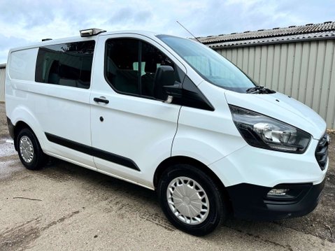 Ford Transit Custom 2.0 320 EcoBlue Crew Van L1 H1 Euro 6 5dr (6 Seat) 2