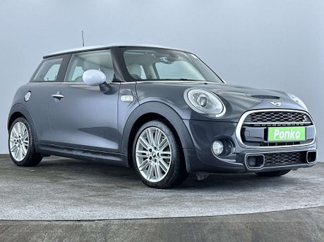 2015 MINI Hatch