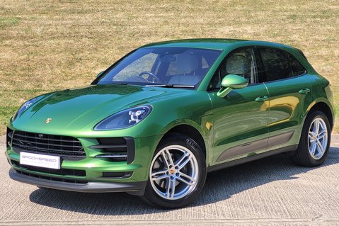 Porsche Macan PDK 3