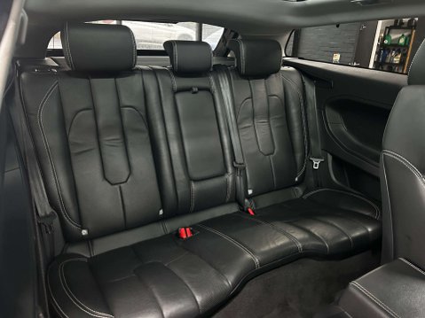 Land Rover Range Rover Evoque 2.2 Range Rover Evoque Dynamic SD4 Auto 4WD 3dr 47