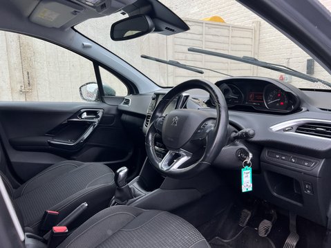 Peugeot 208 1.5 BlueHDi Tech Edition Hatchback 5dr Diesel Manual Euro 6 (s/s) (100 ps) 10
