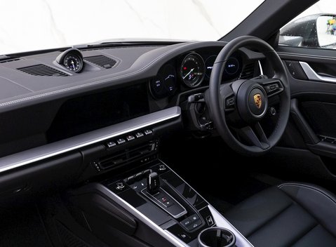 Porsche 911 Carrera S (992) 15