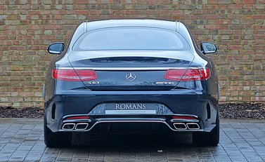 Mercedes-Benz S Class S63 Coupe 9