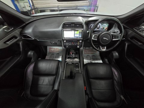 Jaguar F-Pace V6 S AWD 3