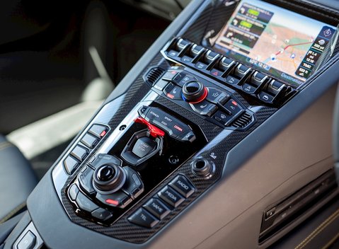 Lamborghini Aventador S LP740-4 23