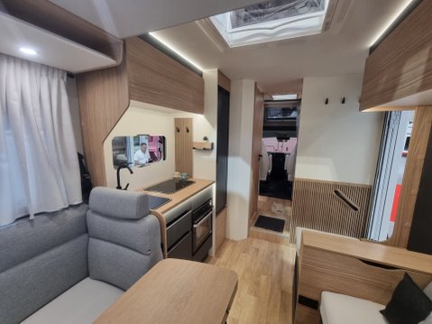 Pilote P720U Evidence 2026 MODEL 6